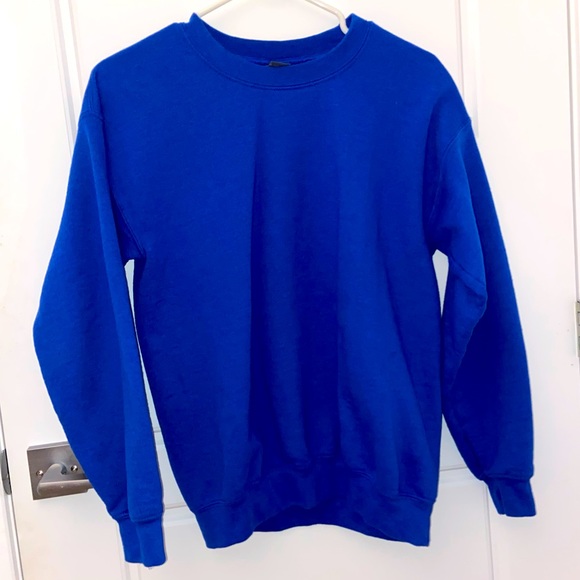 2/$50 Gildan Heavy Blend Bright Royal Blue Crewneck Sweatshirt - Picture 1 of 3